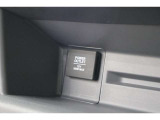 シガーソケットが付いているので、車から電源を取ることが出来ます!