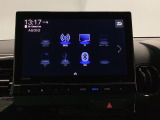 ホンダギャザーズメモリーナビ、フルセグ、DVD、CD再生にbluetoothのオーディオ機能が充実しています。