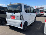 【納車前整備】安心してお乗り頂くために、ご納車前に、認証または指定工場にて法令12ヶ月点検整備を実施します。
