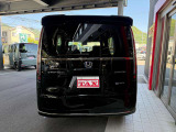 ご納車のお渡し前も当社のメカニックが最善の整備をしますので、ご安心下さい。