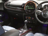 ◆LIBERALAは、輸入車選びの新たなスタイルを提案するインポート・セレクト・ブランドです。オーナー様となる方がクルマから直接感じる感性を第一にした、最良の一台との出会いをコーディネートいたします。