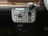 電動パーキングとHOLD機能があります。