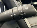 AUTOの位置にセットしておくと、暗くなったら自動でライトの点灯をサポートしてくれます!高速道路でのトンネル通過時など便利です!バックフォグの点灯操作もこちら!