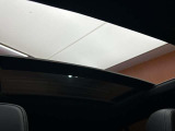 ◆LIBERALAは、輸入車選びの新たなスタイルを提案するインポート・セレクト・ブランドです。オーナー様となる方がクルマから直接感じる感性を第一にした、最良の一台との出会いをコーディネートいたします。
