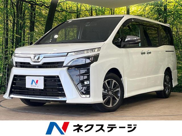 トヨタ ヴォクシー 