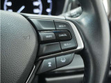 ◆アダプティブクルーズコントロール◆予め設定した車速内でクルマが自動的に加減速。前走車との適切な車間距離を維持しながら追従走行します。【LKAS】車線維持支援システムでステアリング操作を支援。