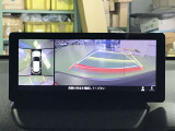 360&deg;ビューモニターも装備しておりますので、どんな場所でも簡単に駐車できます。