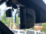 ●ETC車載器内蔵ルームミラー:お引き渡し時には再セットアップを実施後、お渡しいたします。マイレージ登録に関してもお気軽に担当営業までお尋ねください。