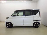 両側パワースライドドア付きだから、狭い駐車スペースなどでの 乗り降りラクラク!小さなお子さまのいるご家庭には嬉しい装備。