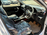登録済み未使用車です。内装は新車時のまま包装されています。