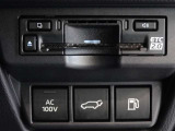 非常時やキャンプなどに役立つAC100Vコンセント付きです。ETCも装備してます。
