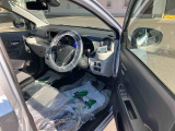 安全・安心な走行のために、納車前にダイハツのクルマを知り尽くしたエキスパートが基本性能に関わる機能や状態を徹底的に点検。消耗部品の交換など法定12ヶ月点検相当の点検・整備を実施しております