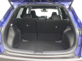 ラゲージ容量は、5人乗車時でもクラストップレベルの487Lを実現。また後席を倒すとさらに広いスペースを確保できます。