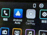 スマホとクルマをつなぐことで、これまでのナビに加えて、いろんなサービスが楽しめます。