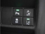 ◆障害物センサー◆車庫入れの時などに近くに障害物がある場合、障害物までの距離を音で知らせてくれます。