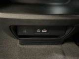 USB端子付きで便利にお使い頂けます