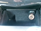 ソケット付き車です。