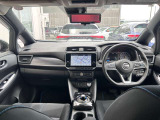 展示車両は全車 クリーニング済。 専門業者さんにて内外装ともにキレイにしてご納車いたします。 また別途、各種コーティングもうけたまわってます。