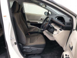 【運転席・助手席】です!実際お座りいただくのが分かりやすいと思いますので、ぜひお気軽にご来店ください♪状態もいいですよ☆