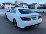 エンジンルームも綺麗に洗浄してから納車致します。普段あまり見ることが無い箇所だからこそ綺麗だと感動しますよね(*&acute;▽`*)
