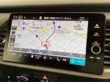 アンドロイドオート・アップルカープレイ対応純正ナビ搭載です。知らない道も安心ですね!