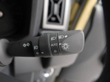 ダイハツディーラーでは「ダイハツ認定U-CAR」という基準を設け、車選びに詳しくないお客様でも「安心して選べる」をご提供しています。