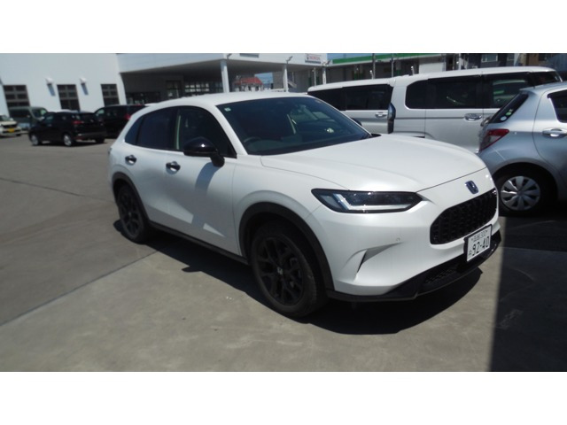 ZR-V 2.0 e:HEV Z ブラックスタイル 4WD 