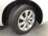 「使ってバック・・カードのポイントで月々の負担を軽減」。車種・年式によっては、対象外の車もあります。