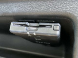 ETC車載器(高速道路の利用時に 料金所の通過をスムーズに行うために自動で料金を精算するシステム)