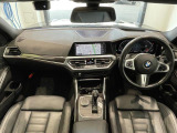 BMW認定中古車は保証も充実しております。2年間もしくは、1年間の保証に加え、最大4年間までの保証延長も可能でございます(対象車種限定)!充実の保証で、安心してお車をご利用いただけます!