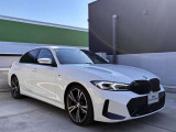 BMW認定中古車は第三者品質評価制度も採用しております。AIS方式による車両品質評価制度も導入し公平な車両コンデション評価を行うことにより車両品質の透明性を高めると同時に更なる信頼と安心をお届けします