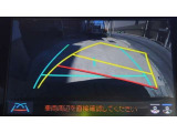 バックガイドモニターで、後方を確認しながら安心して駐車することができます。運転初心者も熟練者も必須の機能ですよ!