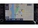 ディスプレイオーディオを装備。スマホとクルマをつなぐことで、これまでのナビに加えて、いろんなサービスが楽しめます。