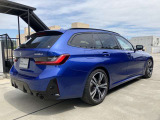 BMWのお車は、&ldquo;駆け抜ける歓び&rdquo;を体現しております。走行の安定性とコーナリングの良さを追求し、思い通りにハンドルの操作可能です。