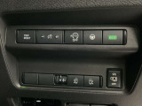 運転席スイッチ部 人気装備の両側オートスライドドア付きで、とっても便利です!!