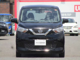 走行距離無制限の日産ワイド保証が納車日より1年間付帯されます。納車後は全国日産ディーラーで保証修理対応可能ですので安心。エンジン等だけでなくエアコンやパワステ、更に純正ナビも保証対象ですので安心です。