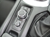 マツダコネクトコマンダーは運転席左側に配置★慣れてくると手元を見ずに操作頂けます★