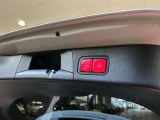 スタッフ全員が自動車保険の資格を保有しており、万が一の事故の際のサポート体制を整えております。メルセデス・ベンツ自動車保険プログラムをご用意しております。無料証券診断を行います!