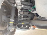 お車を安心してお乗りいただく為には、足回りの定期点検が欠かせません。サービスサポート(有償保証)では無料点検もご提供しており、安心のカーライフをお過ごしいただけるサポート体制が整っています。