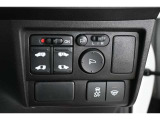 スライドドアの開閉も 運転席から