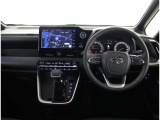 見通しのよいすっきりとした視界で、誰でも運転しやすいです。運転のしやすさは疲れにくさにも繋がりますよ♪