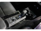【トランスミッション】CVT(無段変速車)【駆動方式】FF