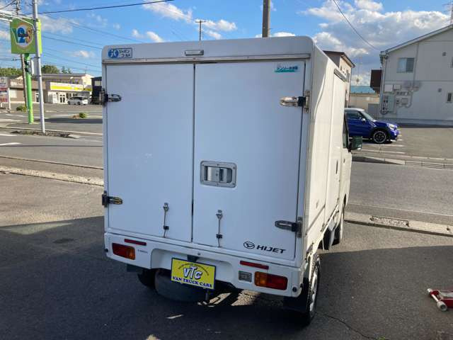 ダイハツ ハイゼットトラック FRP中温冷凍車 両側スライドドア仕様 