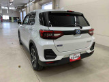 当社ではご購入時にメンテナンス商品や自動車保険のご提案も行っております。