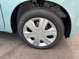 ☆お車についた傷やヘコミ、事故の修理もハヤシにお任せください。自社鈑金工場で修理ができますの安心です☆