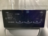 i-DM(インテリジェント・ドライブ・マスター)は運転操作の無駄を抑えたスムーズな運転をサポートし、快適なドライブや燃料消費を抑える事にも役立つアイテムです。