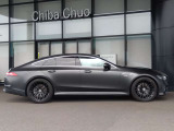 初年度登録から3年間は新車保証(メルセデスケア)を継承してご利用になれます。メルセデスケアは一部消耗品や、定期点検までも保証対象となりますので保証が広範囲です。詳しくはスタッフまでお問い合わせ下さい。