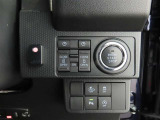 両側電動のスライドドアで楽々スムース!運転席からも開閉の操作もできます♪キーのスイッチひとつで自動開閉できる便利な機能もついてます♪