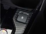 【Sモード】スイッチオンでスポーティな走行を!エンジンのトルク感を活かしたレスポンスの良い走りに。