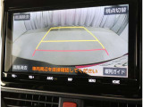 バックカメラが付いているので後方確認が非常にしやすいです。今や運転初心者も熟練者も必須装備!ついていて損はないですね♪